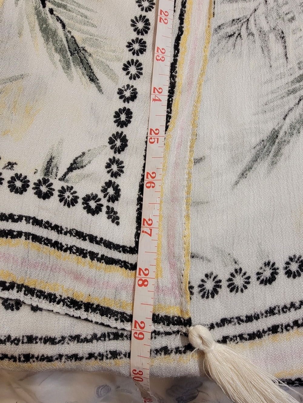 Vince Camuto White Woven Kimono Coverup with Black Palm Print and Yellow Accents - Picture 8 of 12